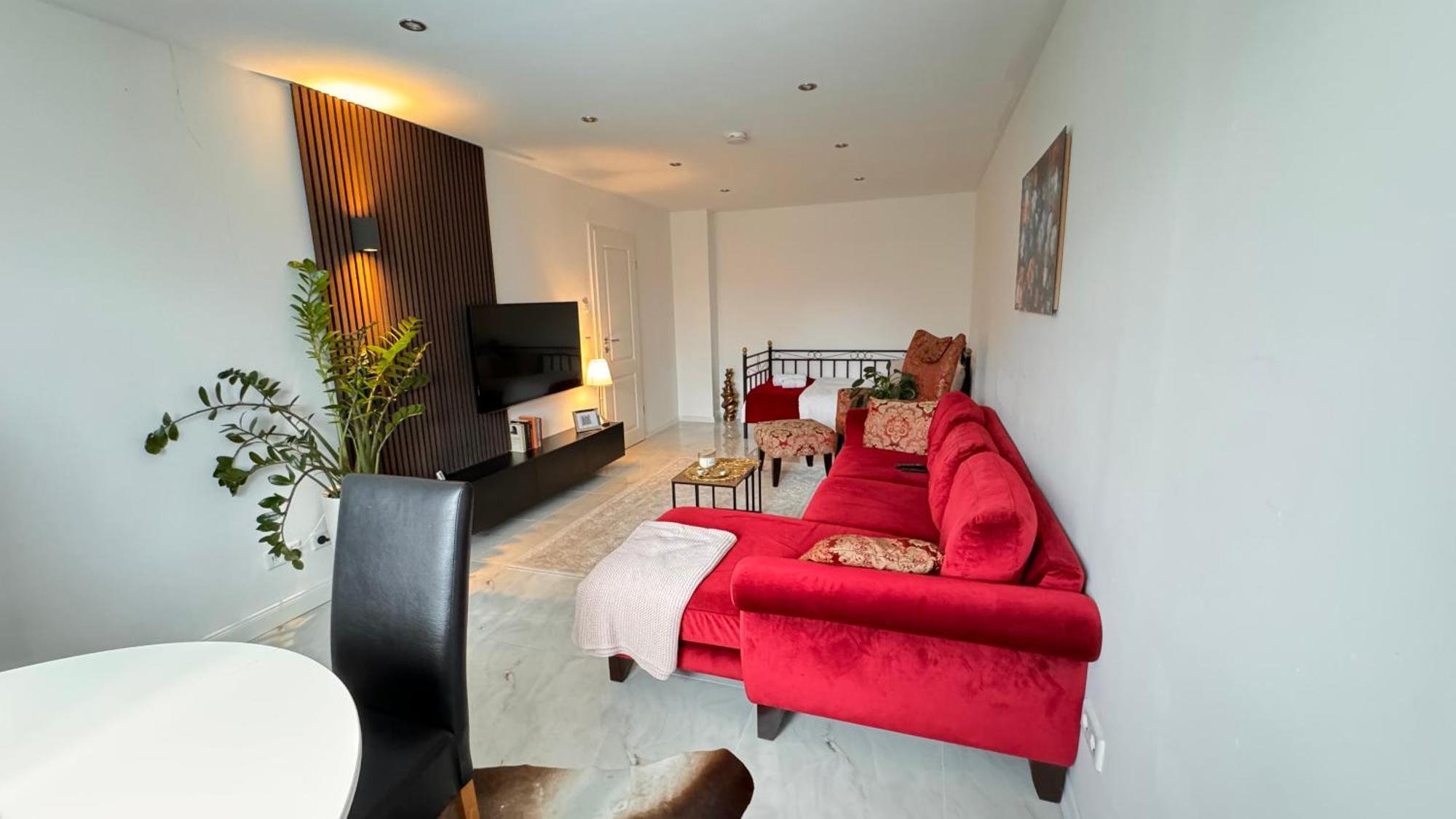 Relaxdays-Apartments 2 Garten Und Pool- Mitbenutzung, Kostenloser Parkplatz, Kontaktloser Checkin, Wifi Mit Smarttv Gutersloh Luaran gambar